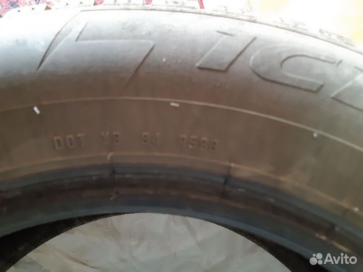 Pirelli Ice Zero 215/60 R16