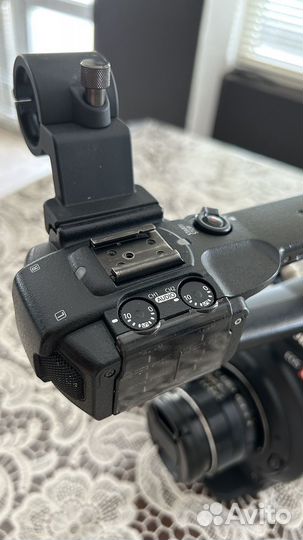 Видеокамера canon EOS C100 в коробочный комплект