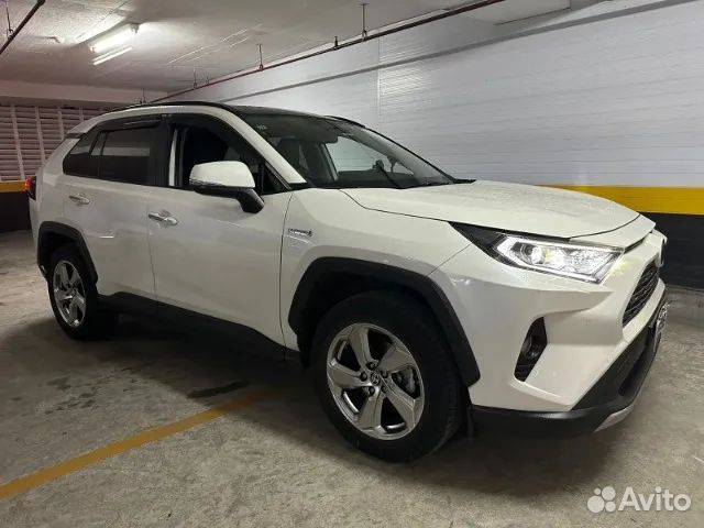 Разбор запчасти Toyota Rav 4 2.5 гибрид 2020