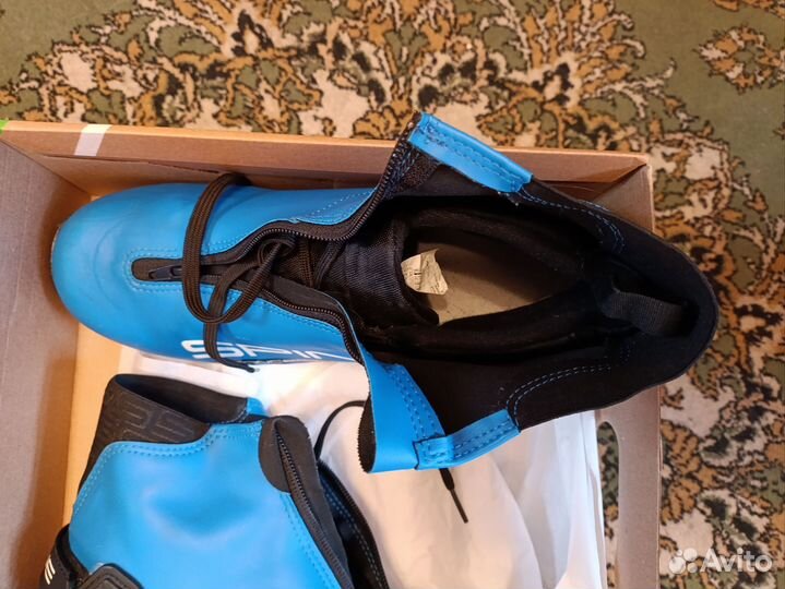 Лыжные ботинки классические spine 43 р