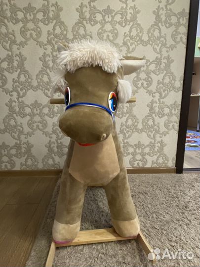 Качалка лошадь