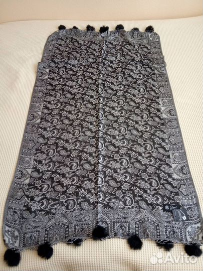 Палантин жен. новый 175*70