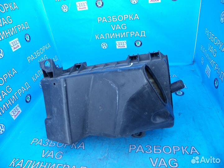 Корпус фильтра VW New Beetle 2.3 '01