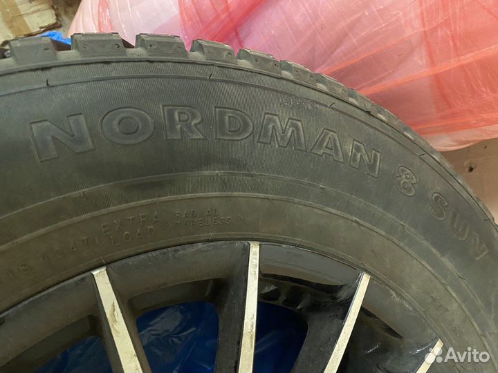 Колёса в сборе Nokian 215/70R16