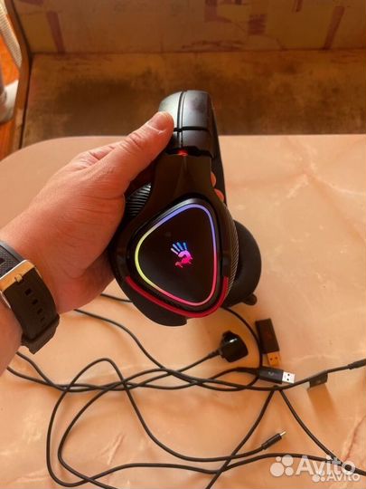 Bluetooth гарнитура bloody mr 710
