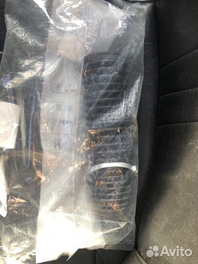 Пыльник рулевой рейки Audi A4 B5