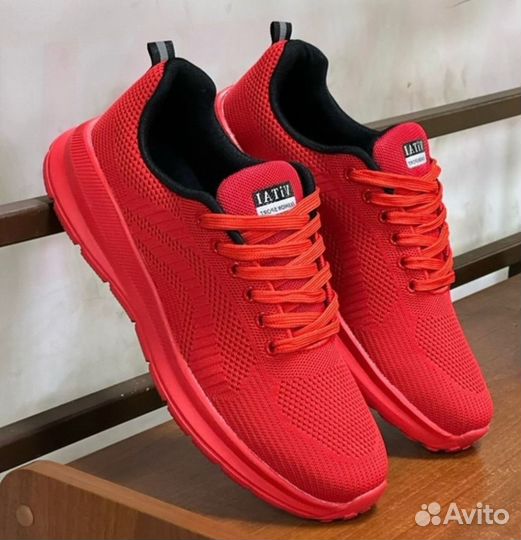 Кроссовки мужские