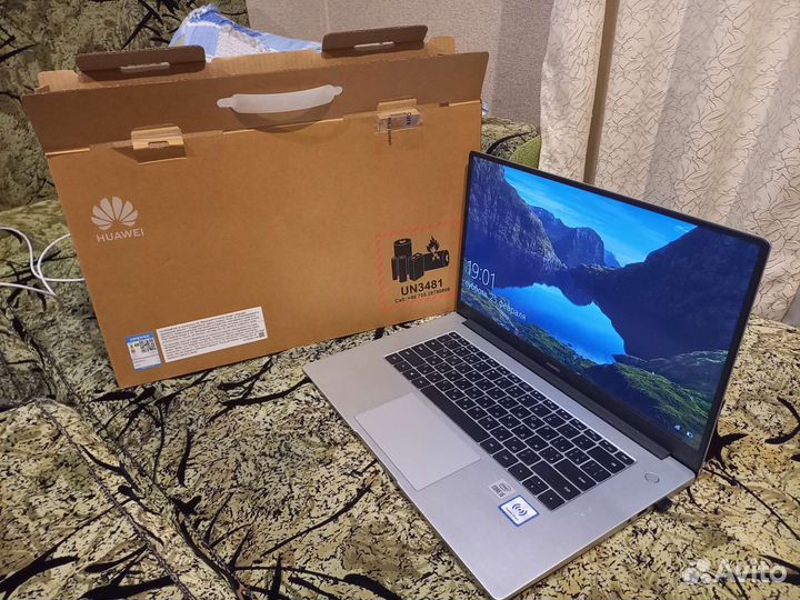 Huawei matebook d15 i5
