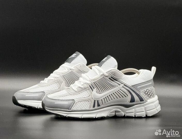 Кроссовки nike air zoom vomero 5