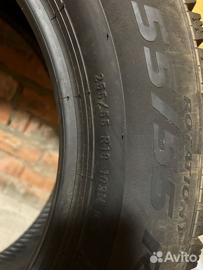 Pirelli Ice Zero 255/55 R18