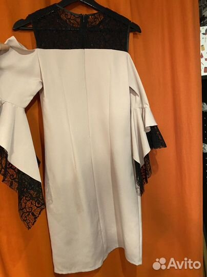 Платье размер 44