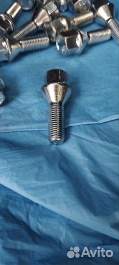 Болт колесный CH17 12x1.5x28 60 цинк (C17A28)