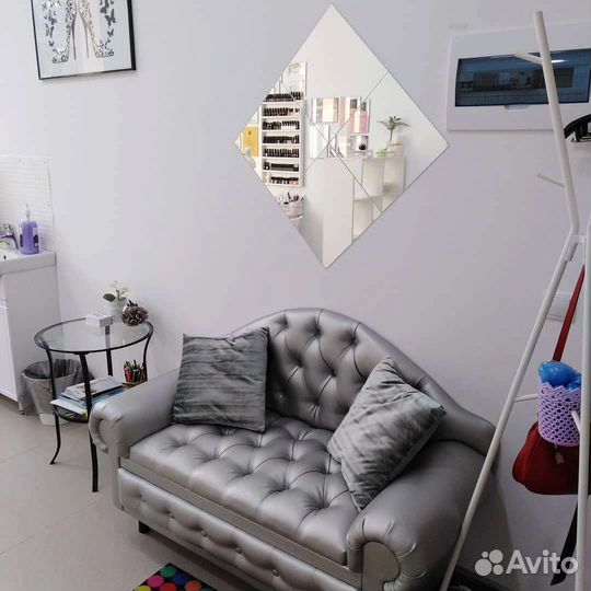 Рабочее место мастера маникюра