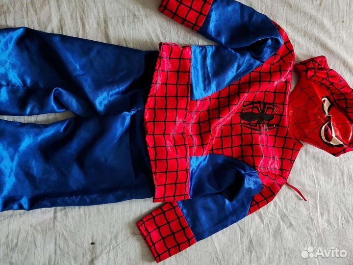 Костюм человек паук