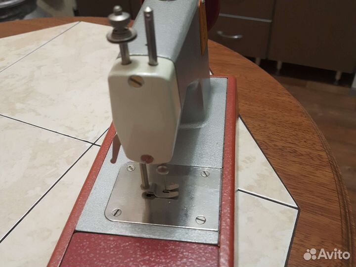 Швейная машина mini