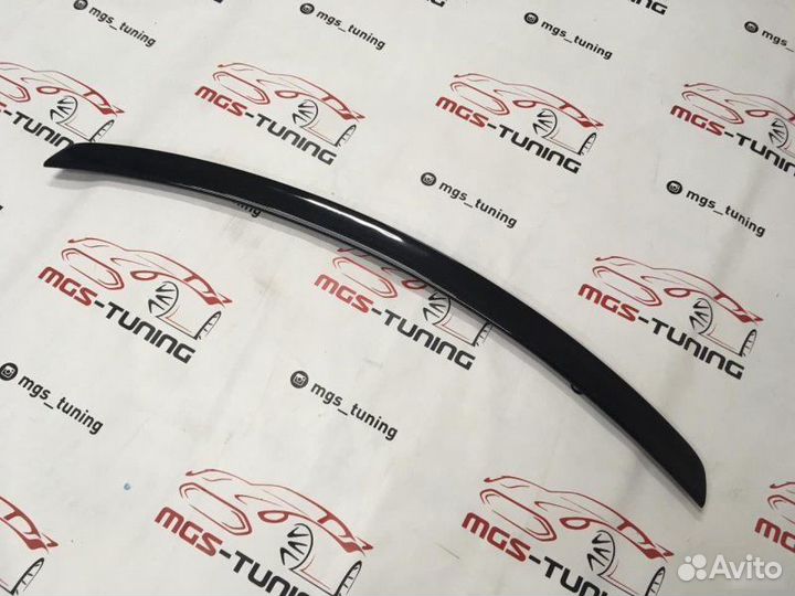 Лип спойлер на Mercedes CLS-class w219 Черный