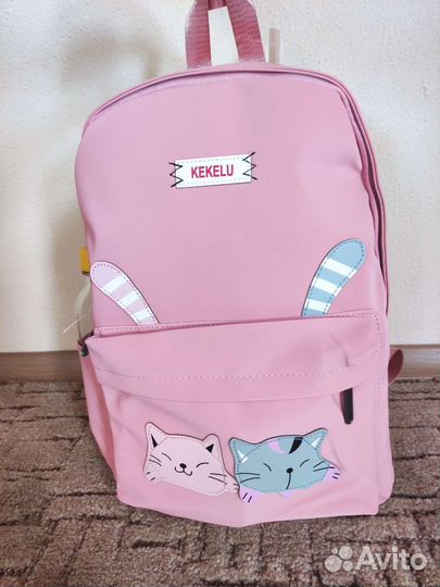 Рюкзак для девочки в школу