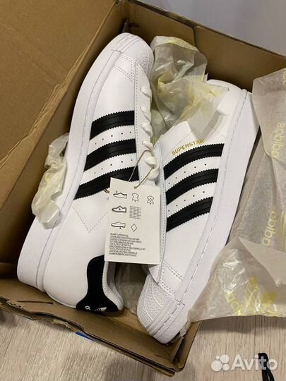 Adidas superstar