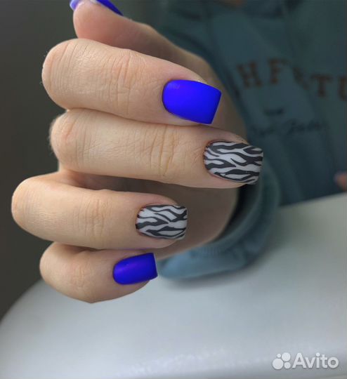Маникюр педикюр