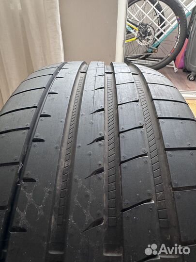 Goodyear Eagle F1 Asymmetric 3 SUV 245/45 R20 99V