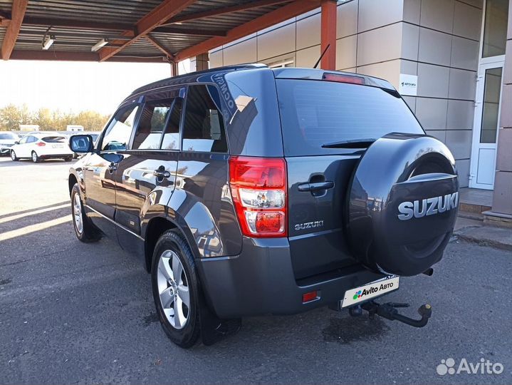 Suzuki Grand Vitara 2.4 AT, 2011, 140 000 км