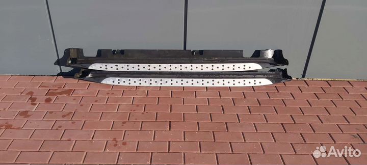 Накладки на пороги SsangYong Actyon 2013–2016