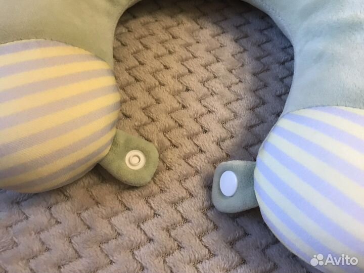 Детская подушка в дорогу