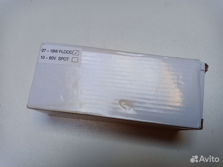 Светодиодная фара 18W-Flood ближнего света