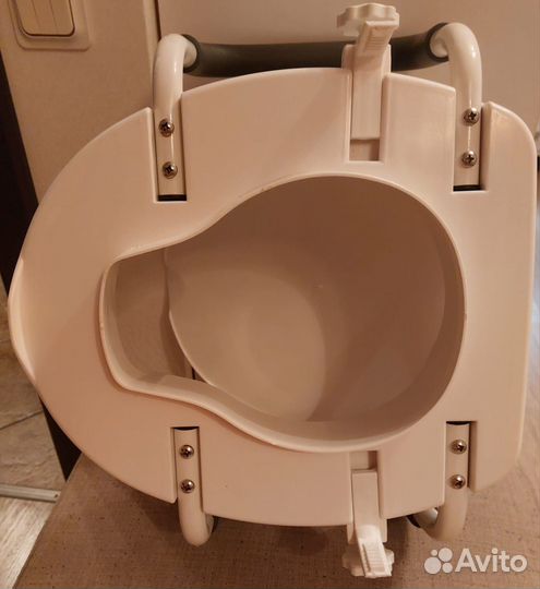 Сиденье, насадка для унитаза