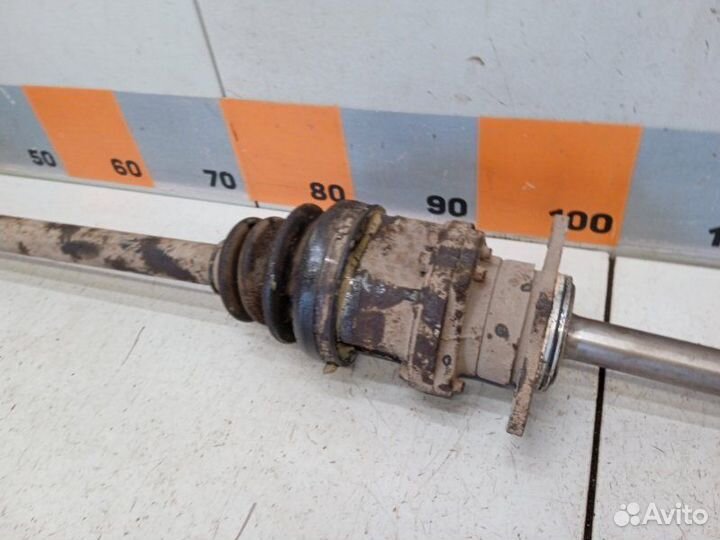 Привод левый передний Infiniti FX30d/FX35/FX37/FX5