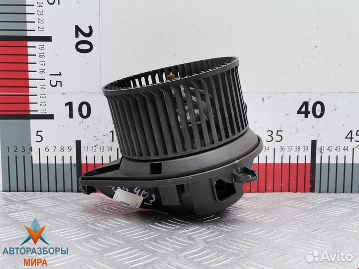 Моторчик печки Mercedes-Benz Vito W638 2000