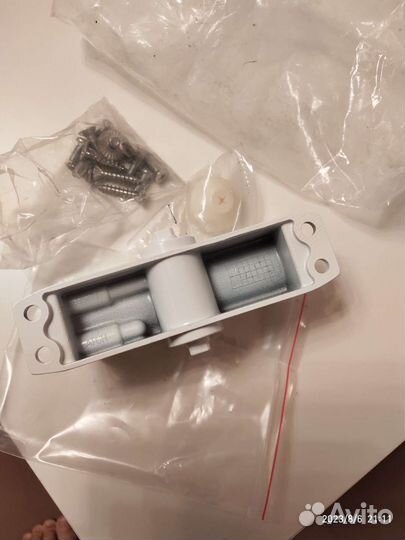 Доводчик дверной