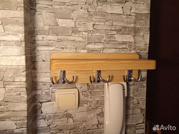 Полка настенная. Вешалка ключница. Дуб