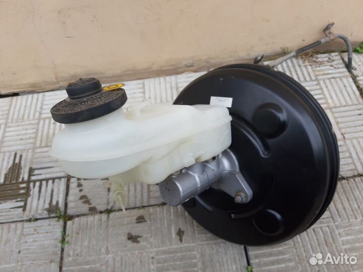 Вакумник с цилиндром Toyota Corolla 06-12г.в