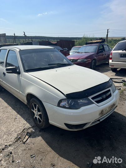 В разборке Део нексия 2013 год, 1,6