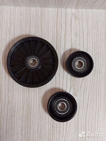 Ролик на Крайслер