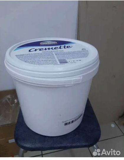 Ведро пластиковое с крышкой 10л