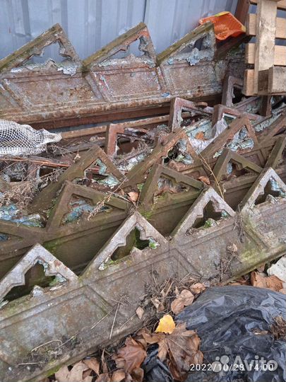 Лестница, чугунные ступени, косоур