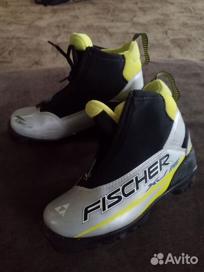 Лыжные ботинки fischer