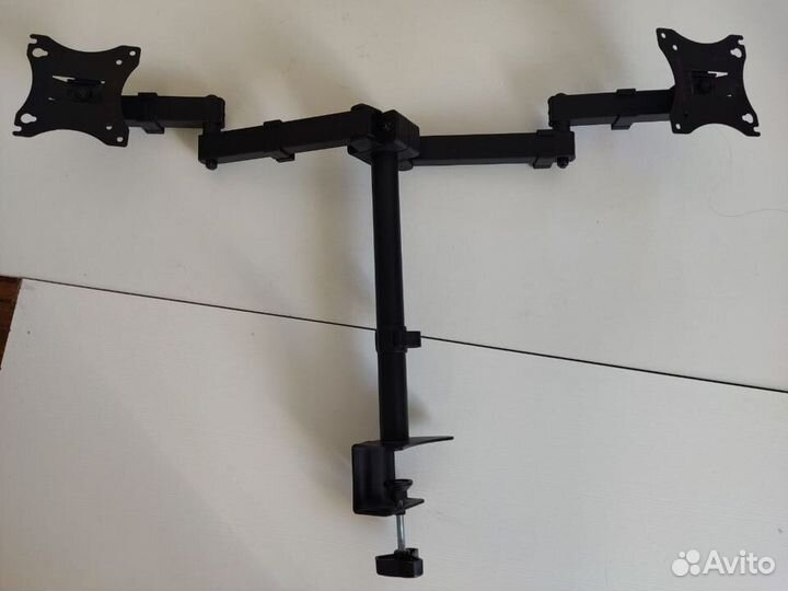 Кронштейн для двух мониторов ARM Media LCD-T04