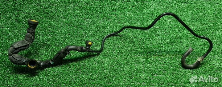 Трубка картерных газов Пежо 206