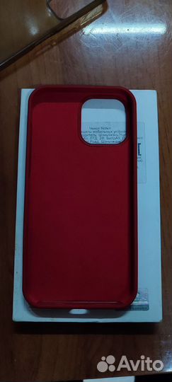 Чехол для iPhone 13 красный оригинальный