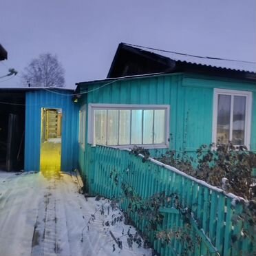 Дом 51 м² на участке 8 сот.