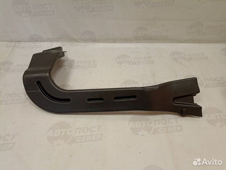 Воздуховод салона правый Audi A6 C6 BDW 2006