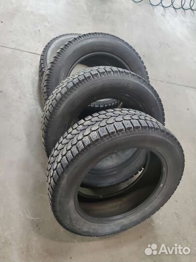 Yokohama Ice Guard Stud IG55 225/60 R18 100Q