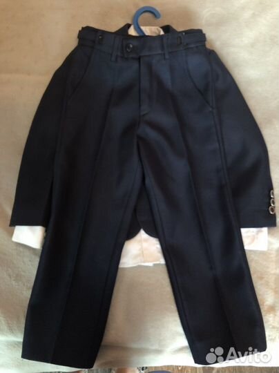 Школьный костюм