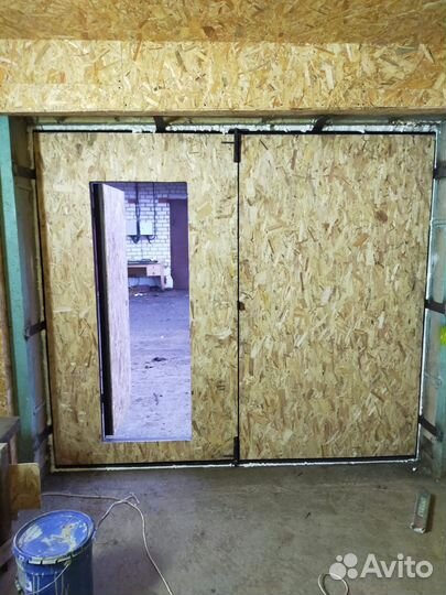 Ворота гаражные металлические