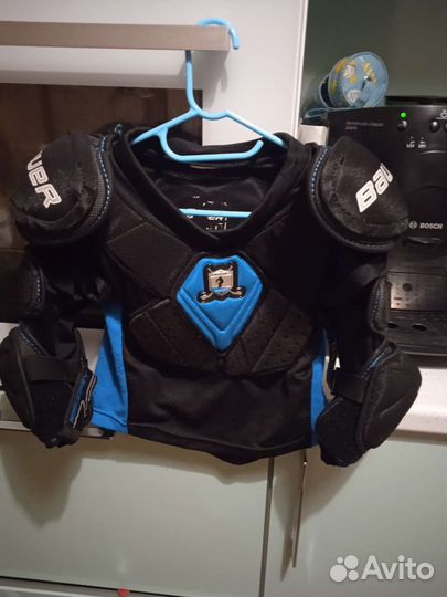 Нагрудник хоккейный bauer sp