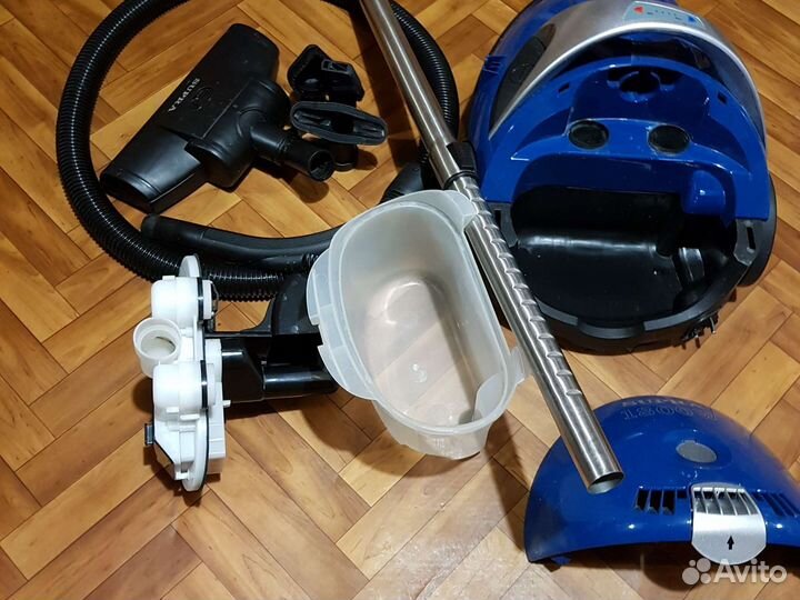 Пылесос с аквафильтром Supra VCS-2096