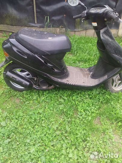 Cкутер Honda Dio
